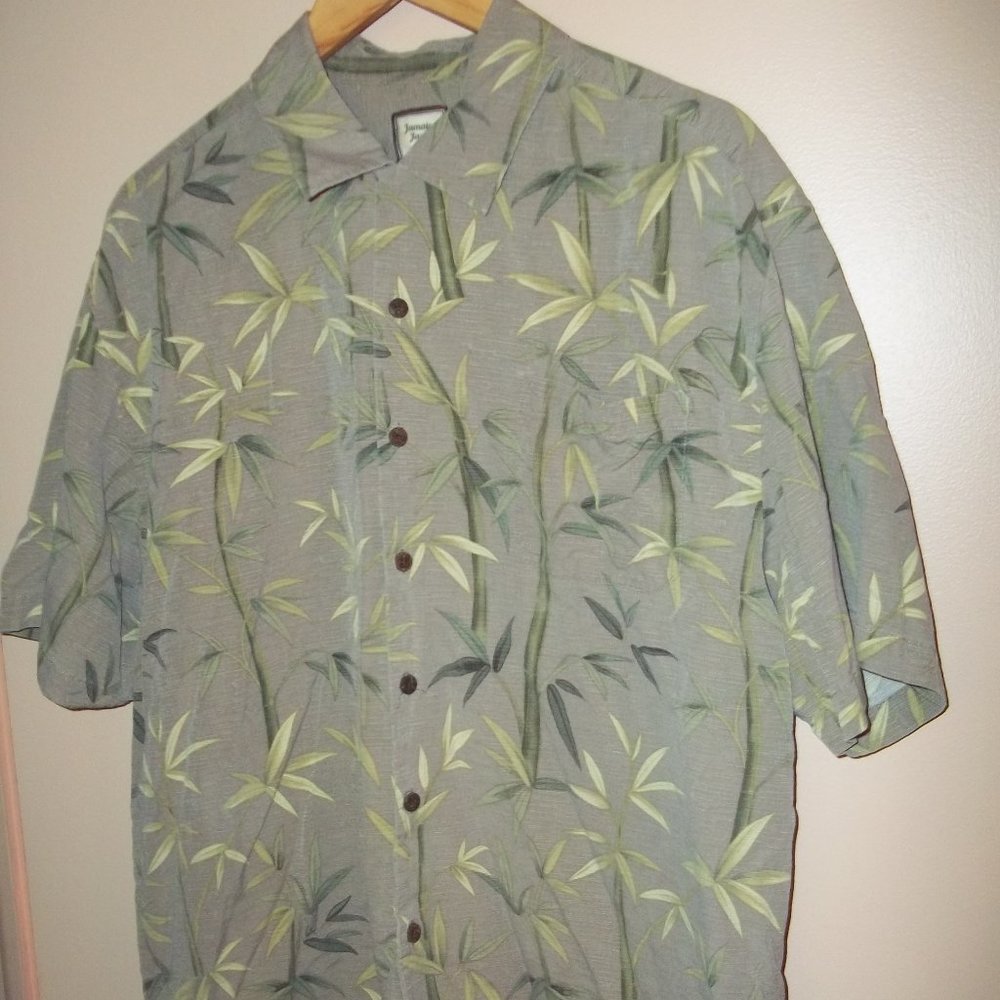 Jamacia Jaxx 100% silk men's tropical button down short sleeve shirt